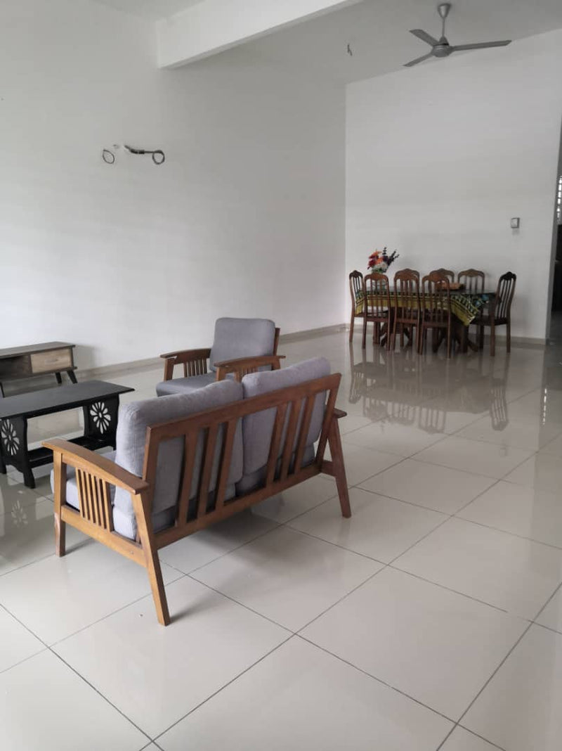 Teres 2 Tingkat Fully Furnished SP Saujana 445k